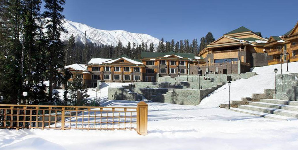 Luxury Himalayan Retreat – 9 Days Delhi, Shimla, Rishikesh Ananda in the Himalayas