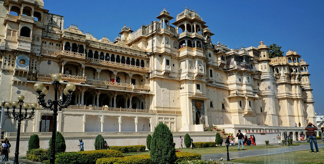 Rajasthan Tour with Heritage Luxury Hotels